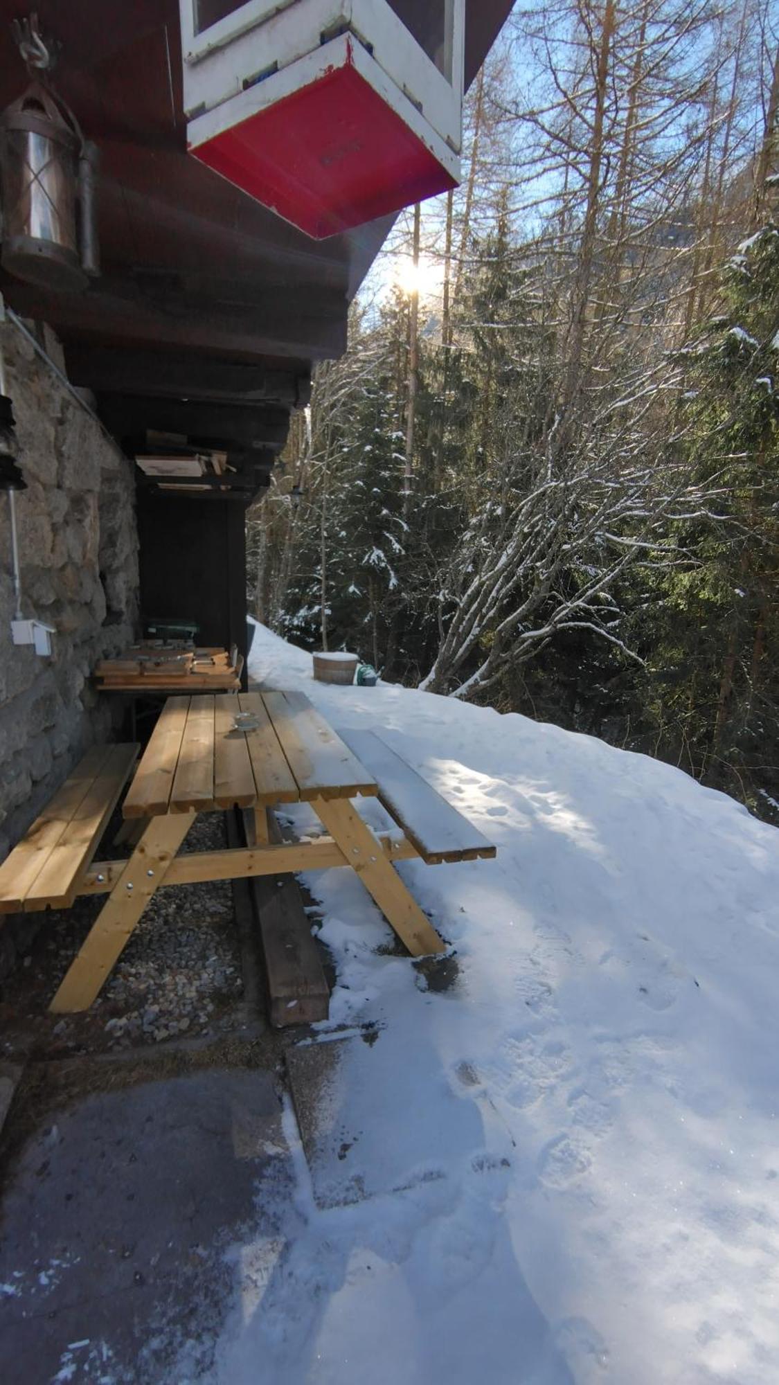 Petit Chalet Rustique Et Bucolique Bovernier Buitenkant foto