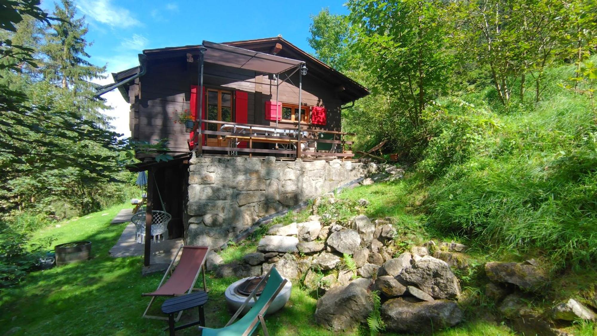 Petit Chalet Rustique Et Bucolique Bovernier Buitenkant foto